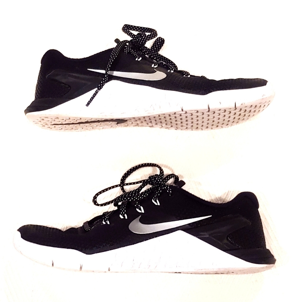 Nike ▪️Metcon 4 Trainers - SZ 8